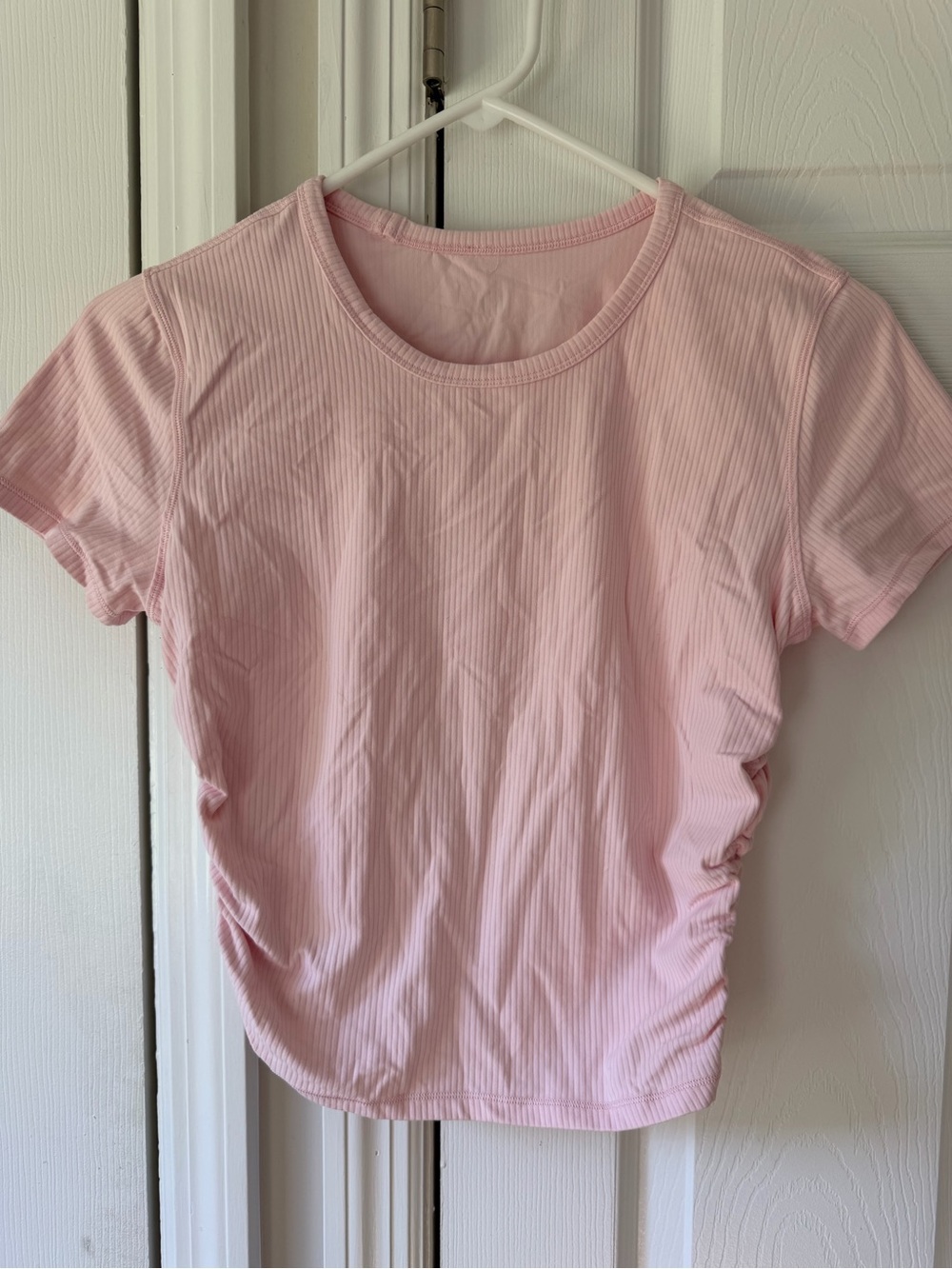 Lululemon ribbed tee